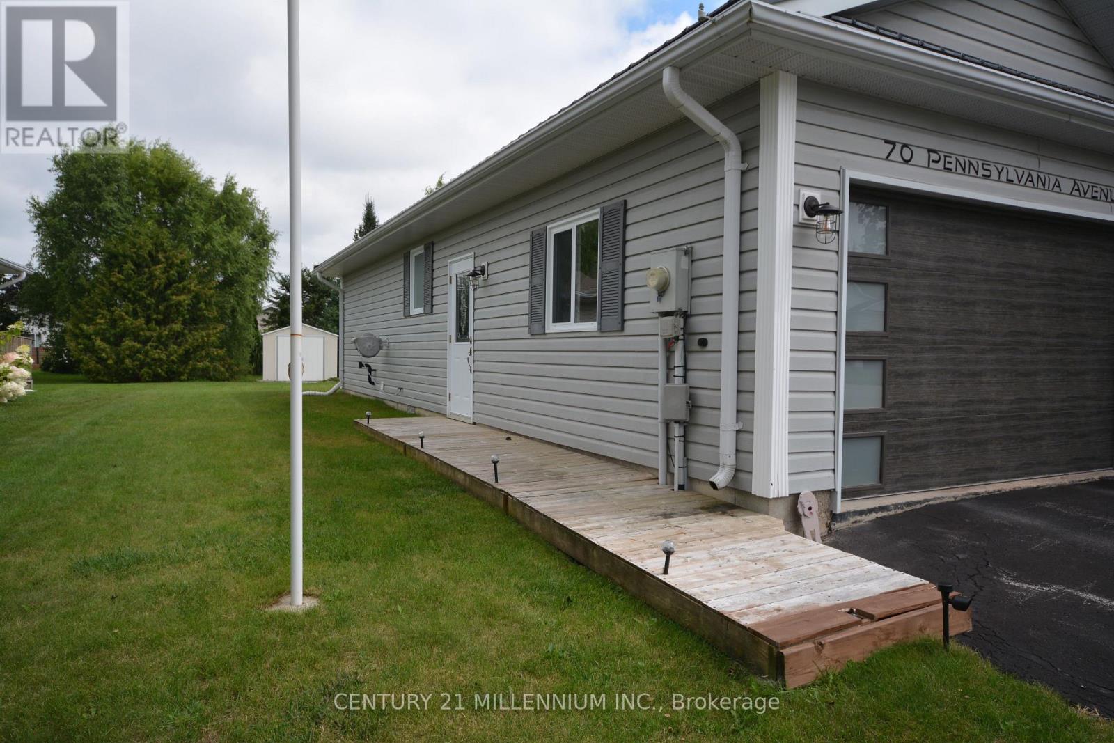 70 PENNSYLVANIA AVE - Image 22
