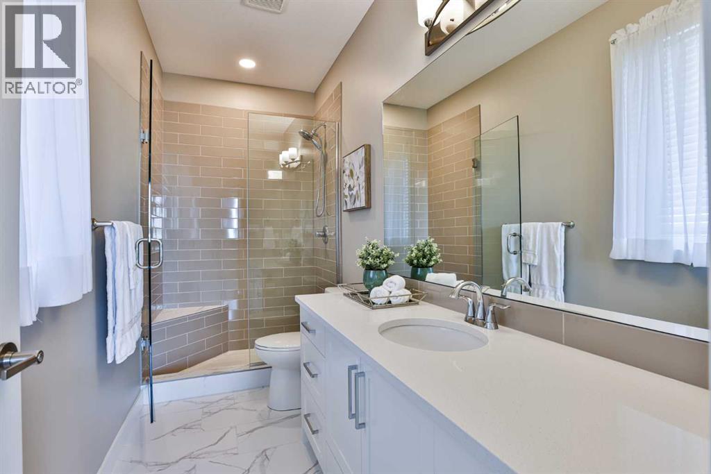 1044 Caledonia Place W - 24