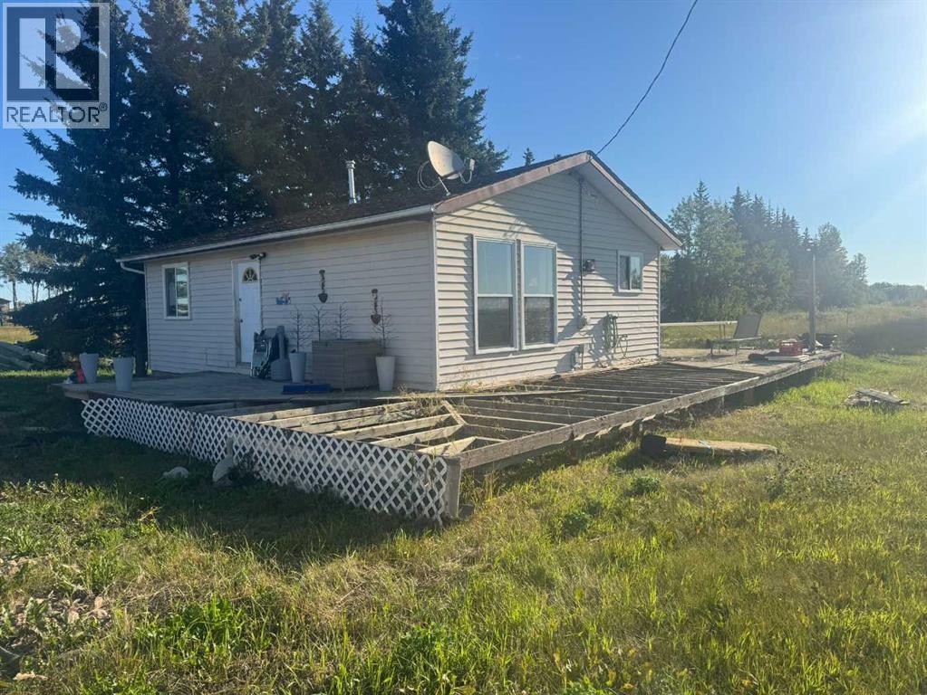 235037 Township road 844 - 15