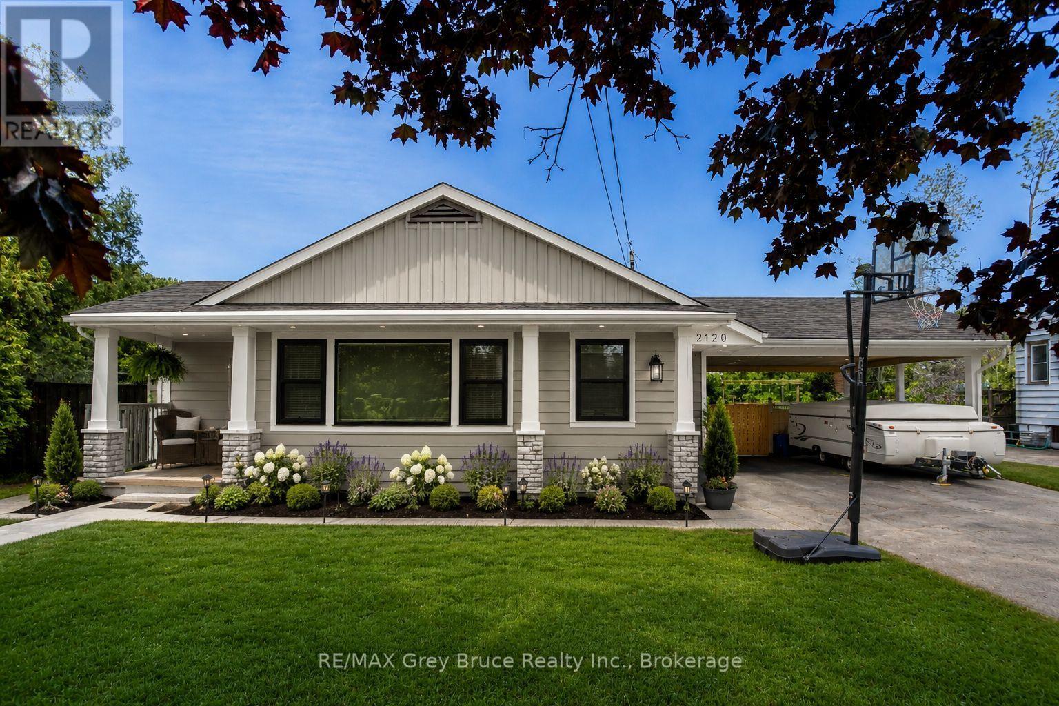 2120 4TH AVENUE W - 2