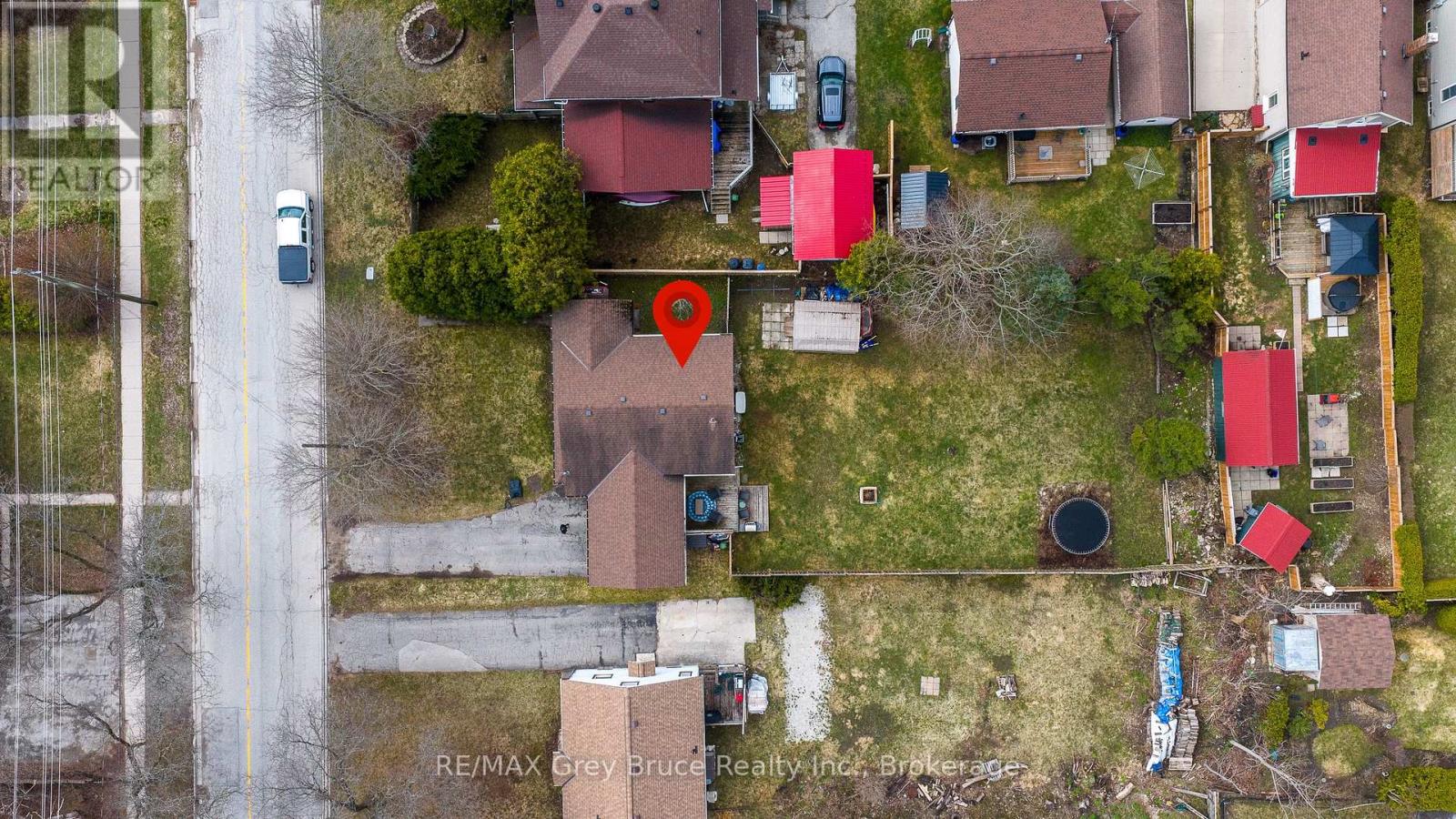 2120 4TH AVENUE W - 28