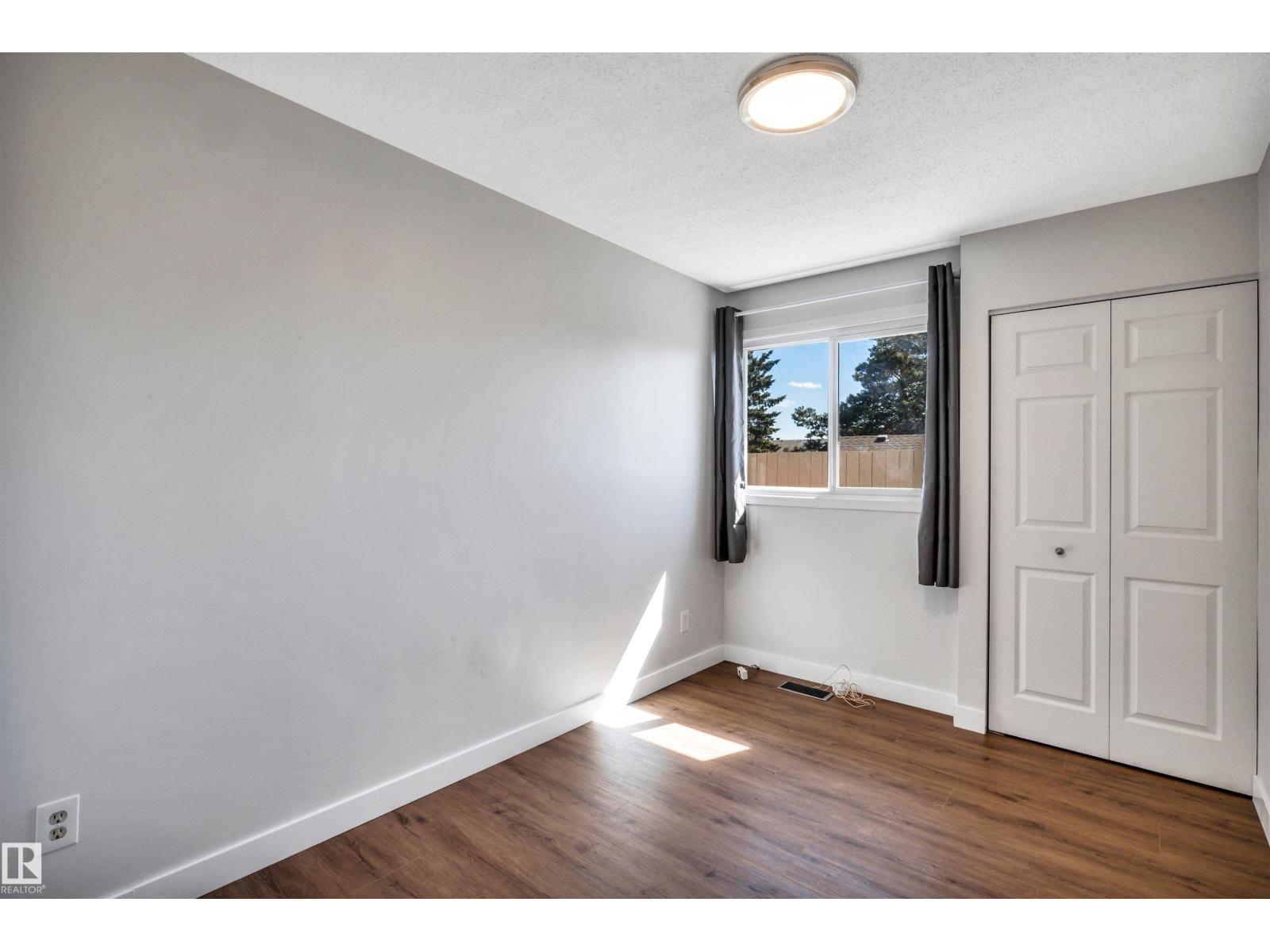 10856 173 AV NW - 18