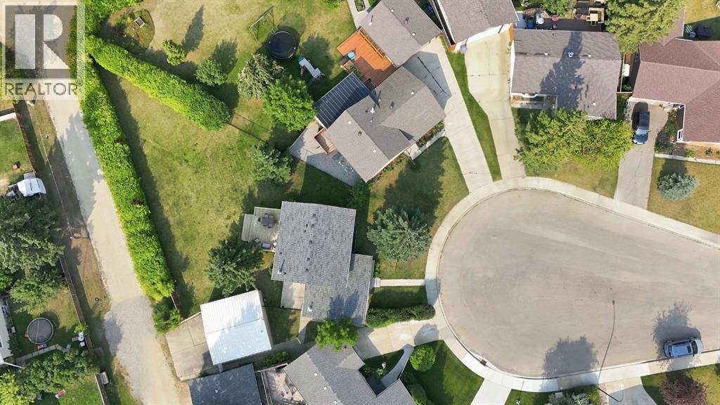 Listing photo – 6 Meeres Close, Red Deer