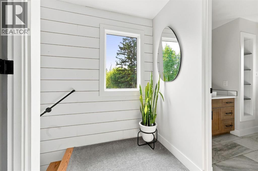 Listing photo – 6 Meeres Close, Red Deer