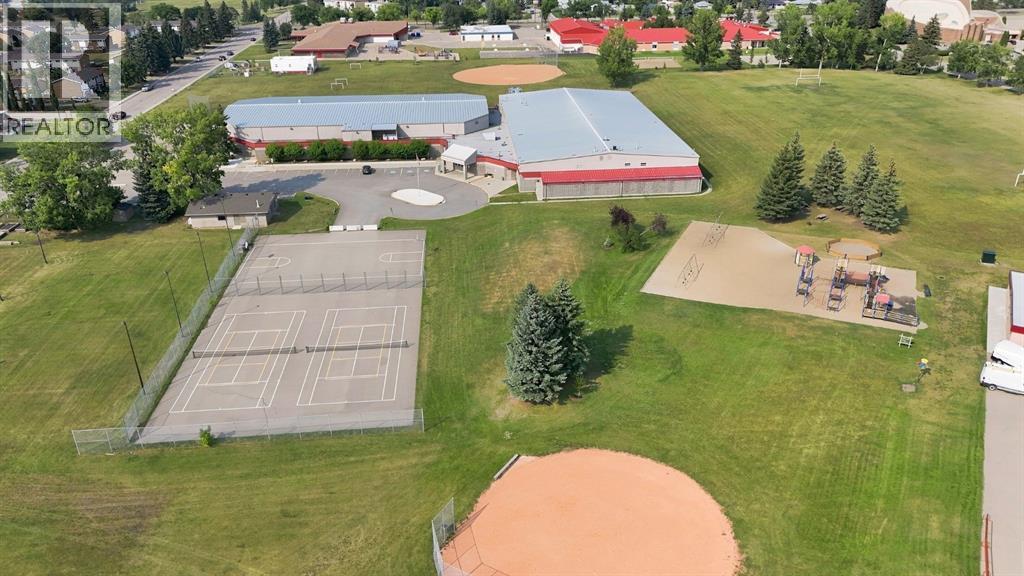 Listing photo – 6 Meeres Close, Red Deer