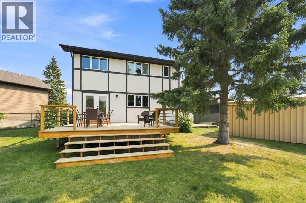 Listing photo – 6 Meeres Close, Red Deer