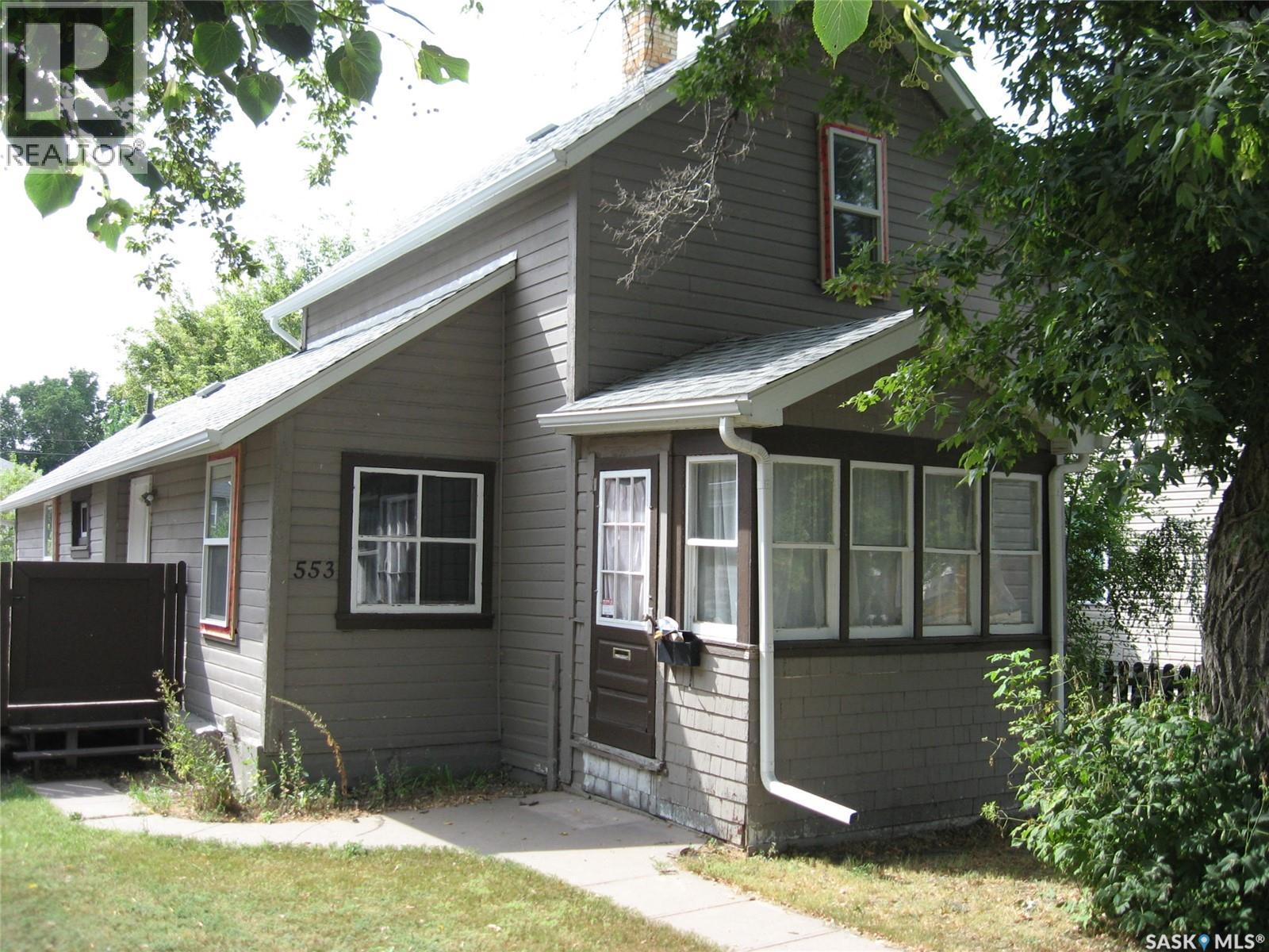 553 Athabasca STREET W - Image 4