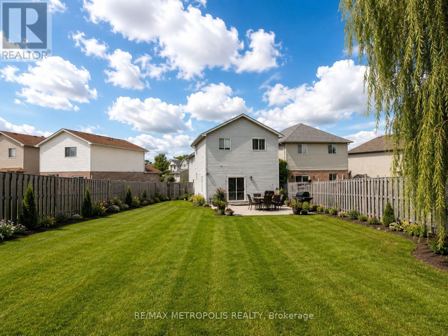 35 PHAIR CRESCENT - Image 3