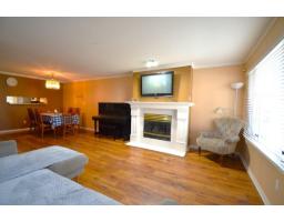 108 10308 155a Street, Surrey, BC V3R4K5 Photo 8