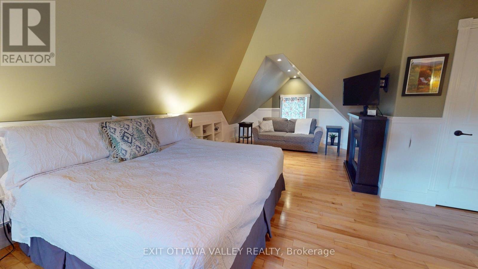 1739 BEACHBURG ROAD - Image 33
