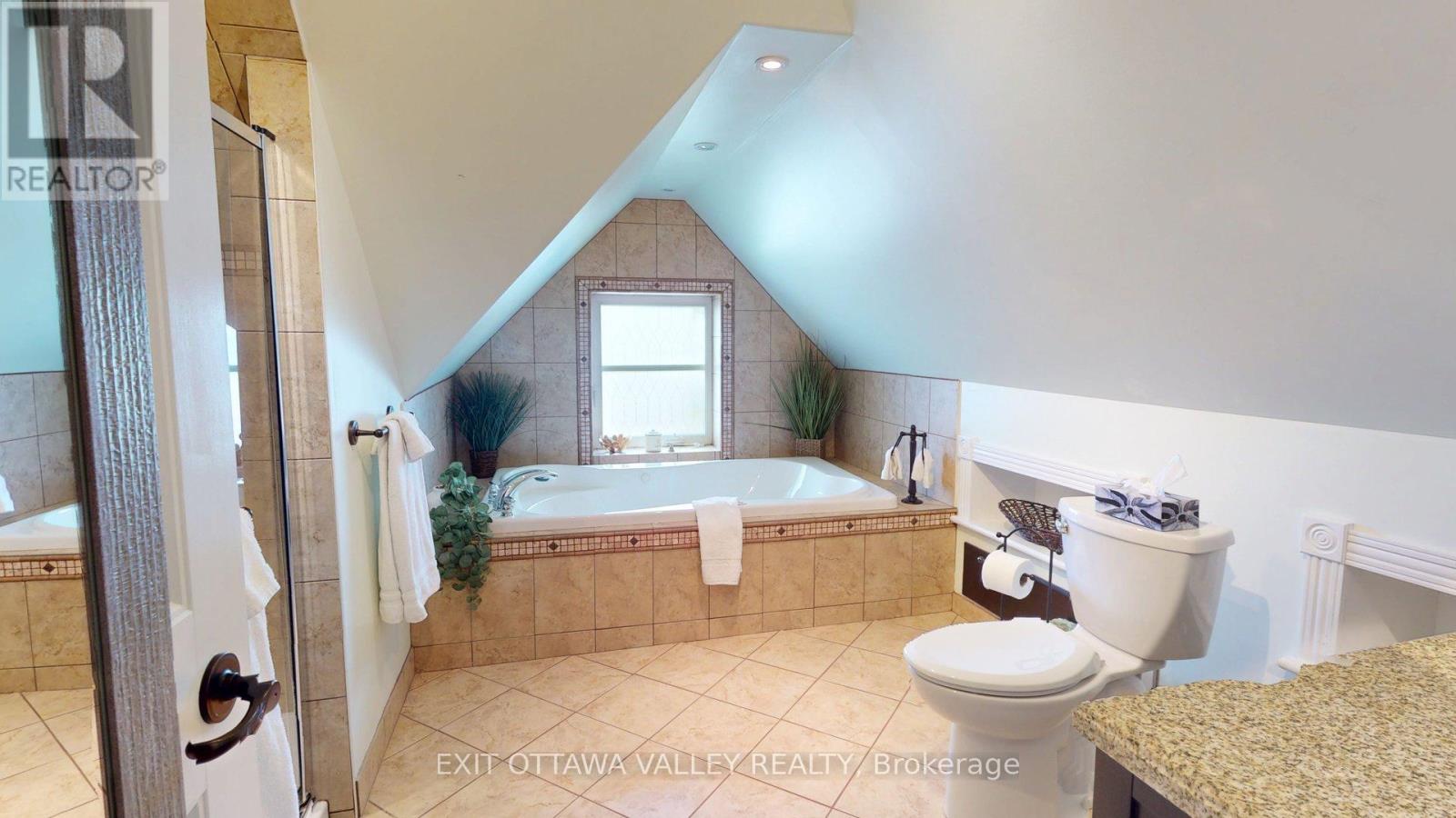 1739 BEACHBURG ROAD - 36