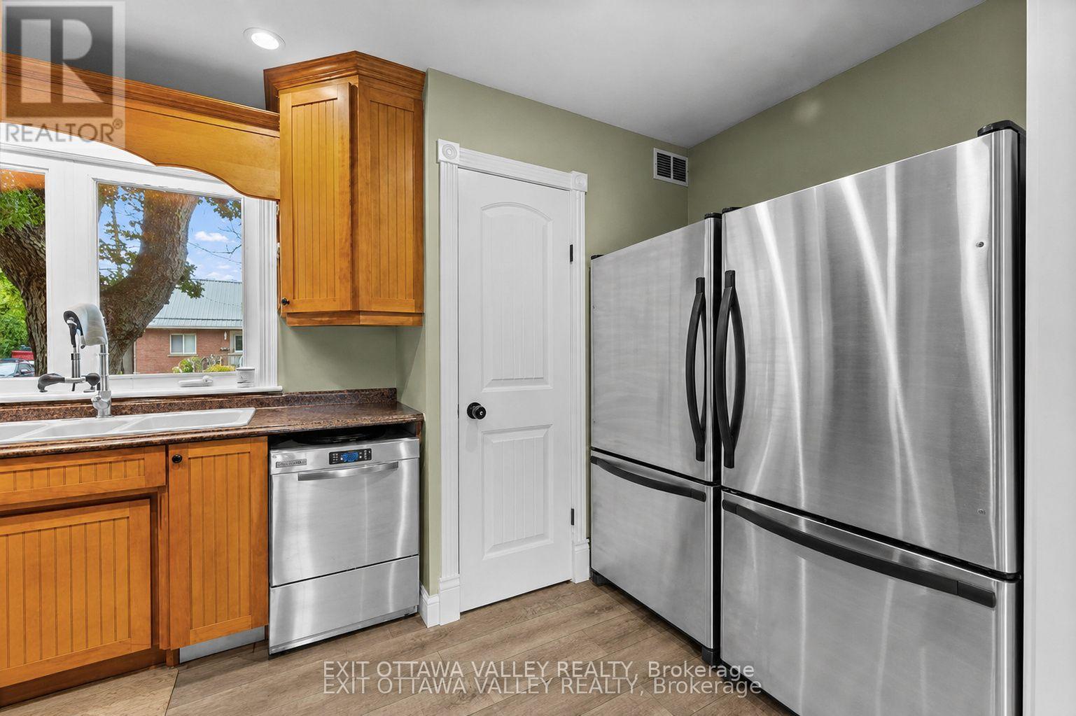 1739 BEACHBURG ROAD - 9