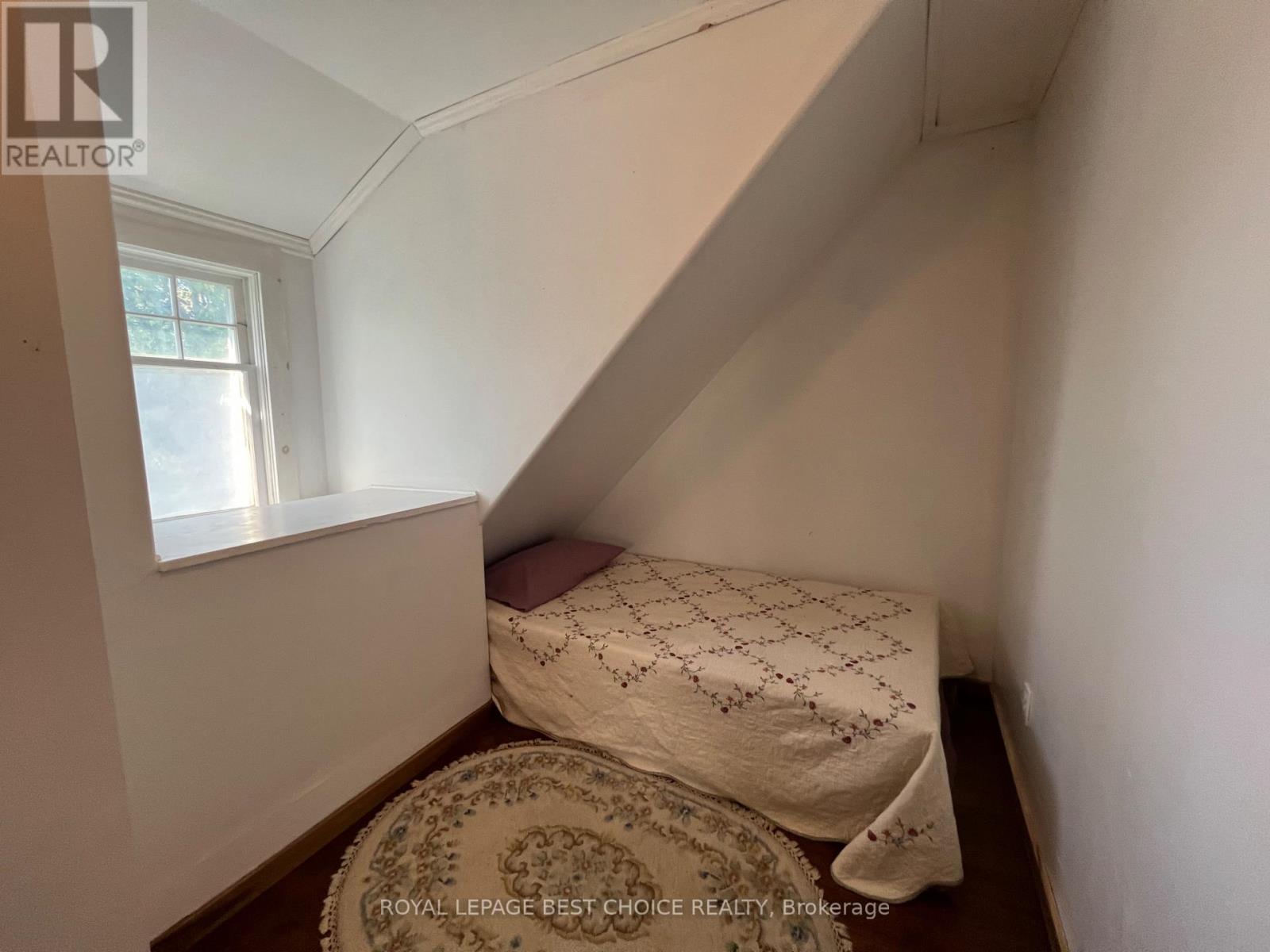 246 MCCAMUS AVENUE - Image 20