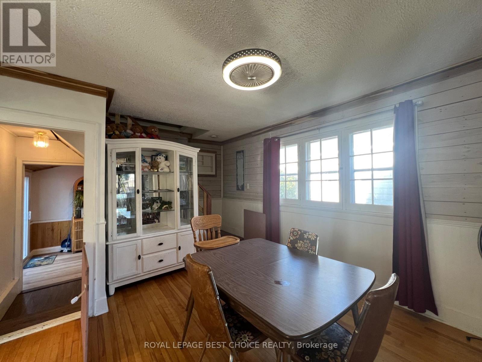 246 MCCAMUS AVENUE - Image 7