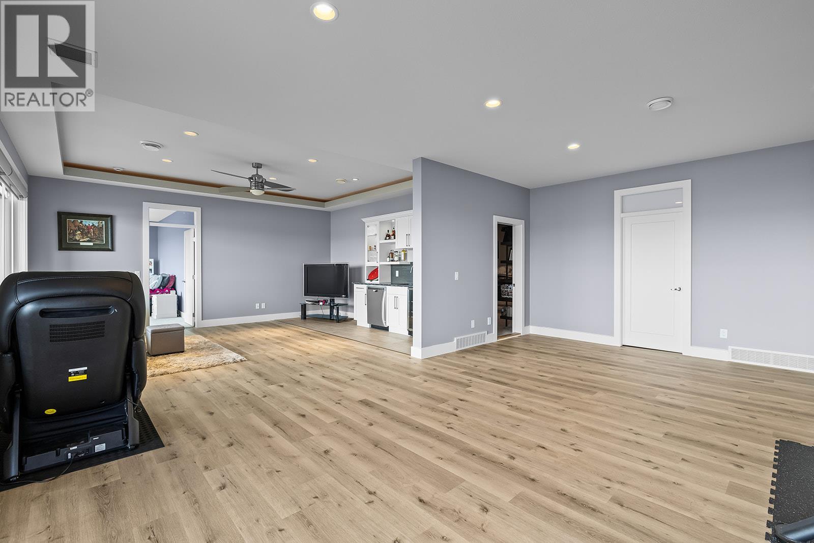  1823 Diamond View Drive, West Kelowna