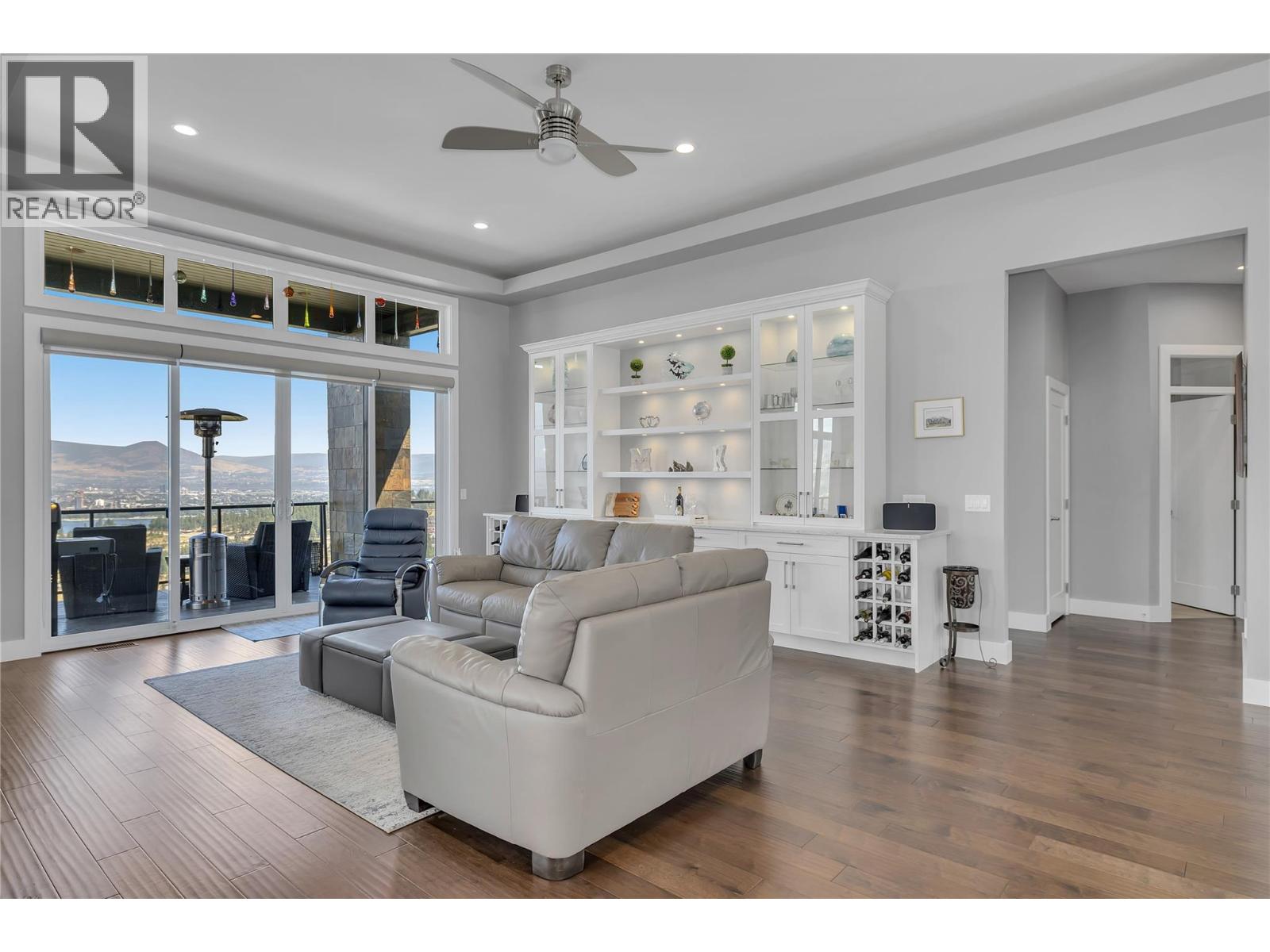  1823 Diamond View Drive, West Kelowna