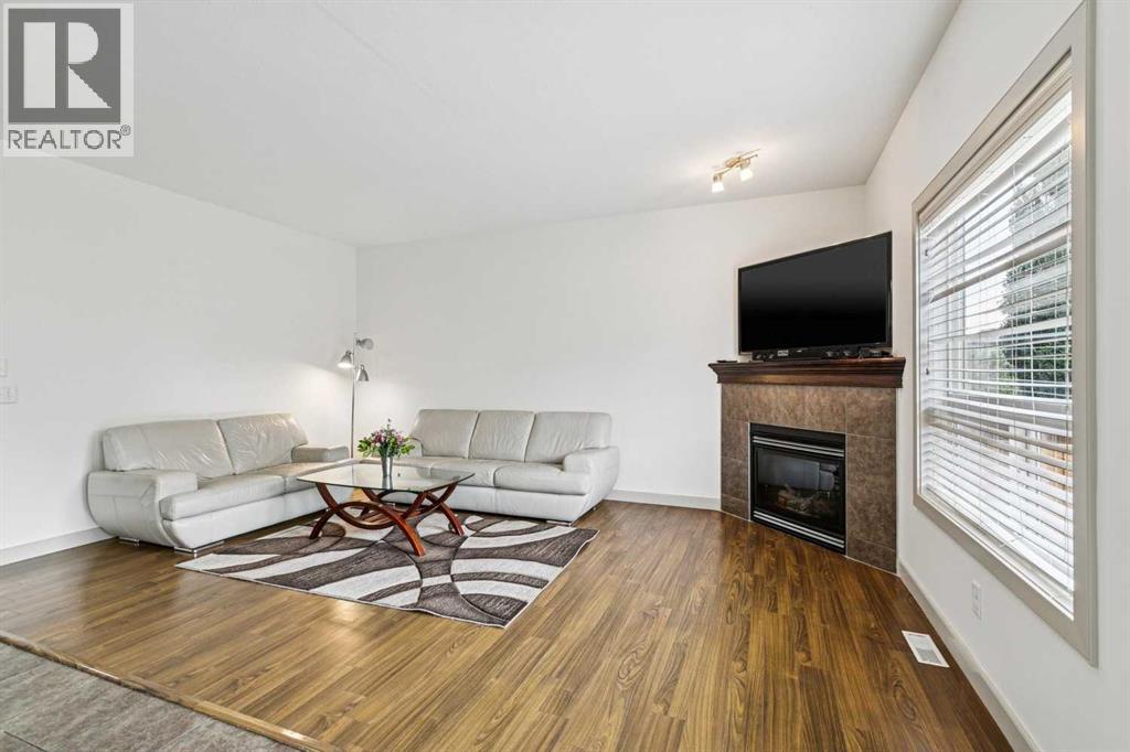 67 Everwoods Park SW - 5