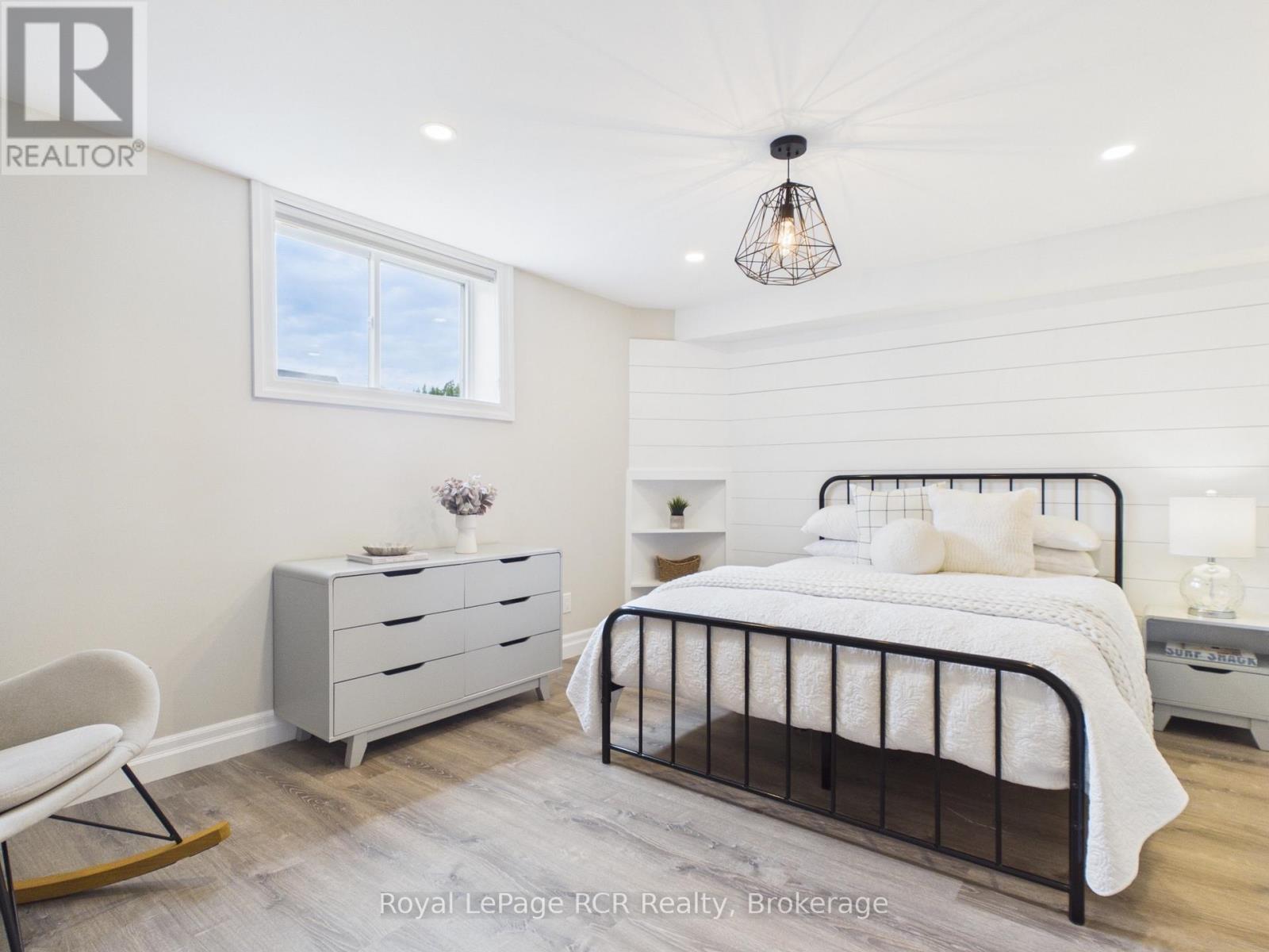 906 PARKPLACE PLACE - Image 33