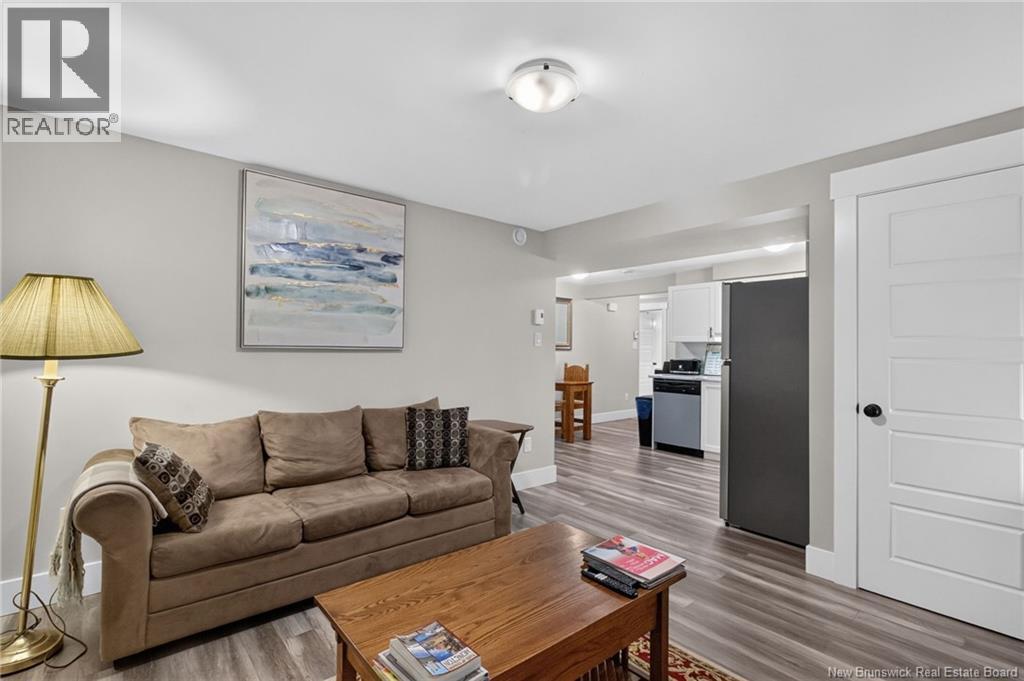 14 Rochefort Street - 42