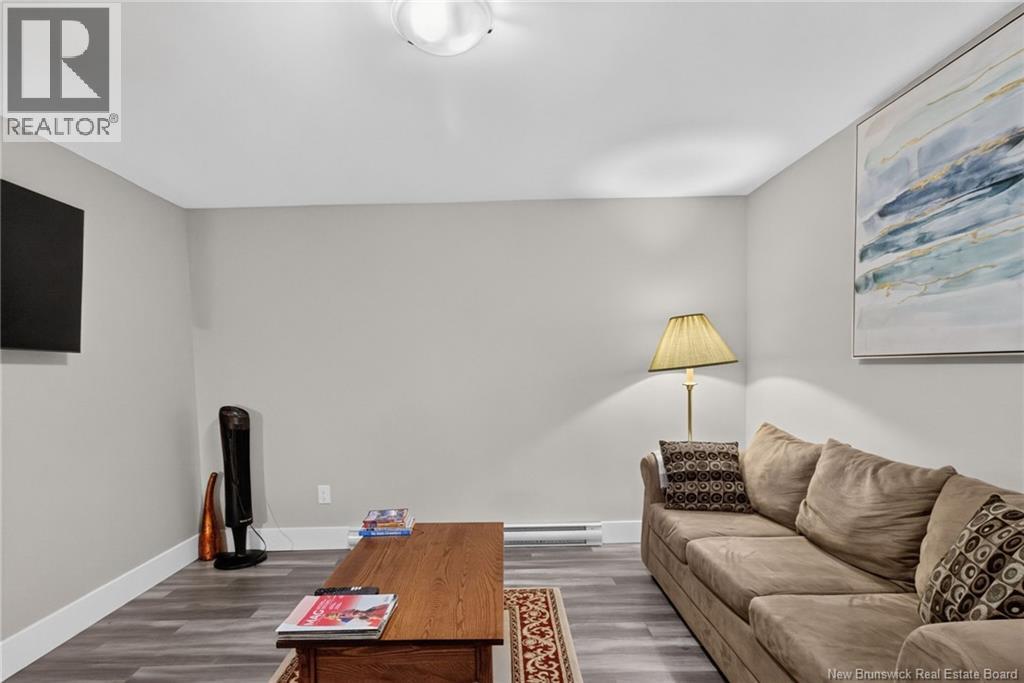 14 Rochefort Street - 41