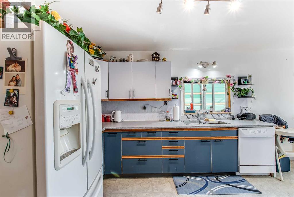 362 7 Street NW - 12