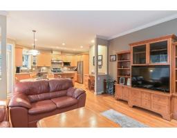 15560 36b Avenue, Surrey, BC V3Z0H1 Photo 8