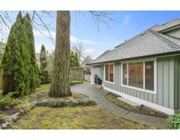 15560 36b Avenue, Surrey, BC V3Z0H1 Photo 27
