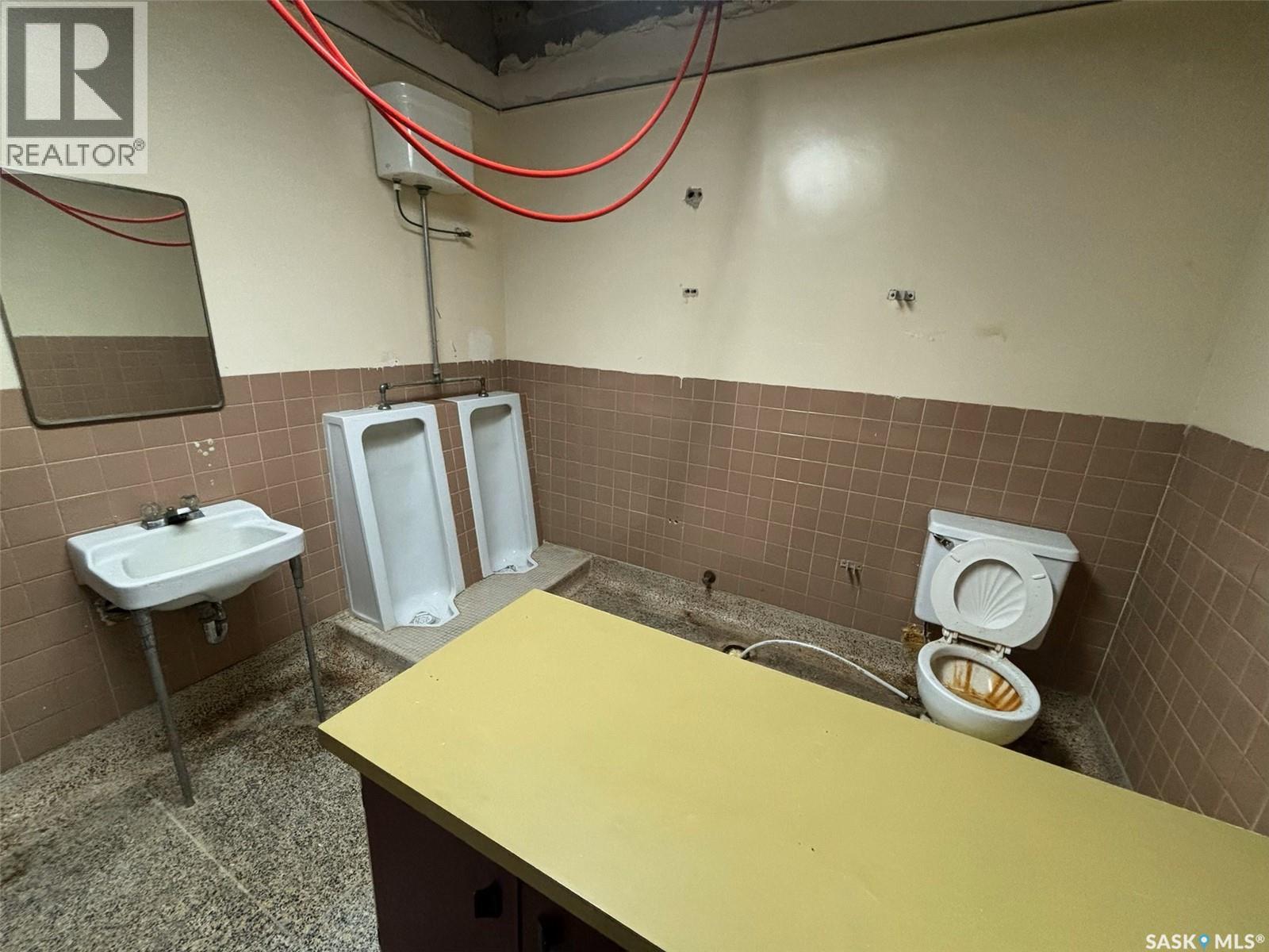 113 1st AVENUE - 25