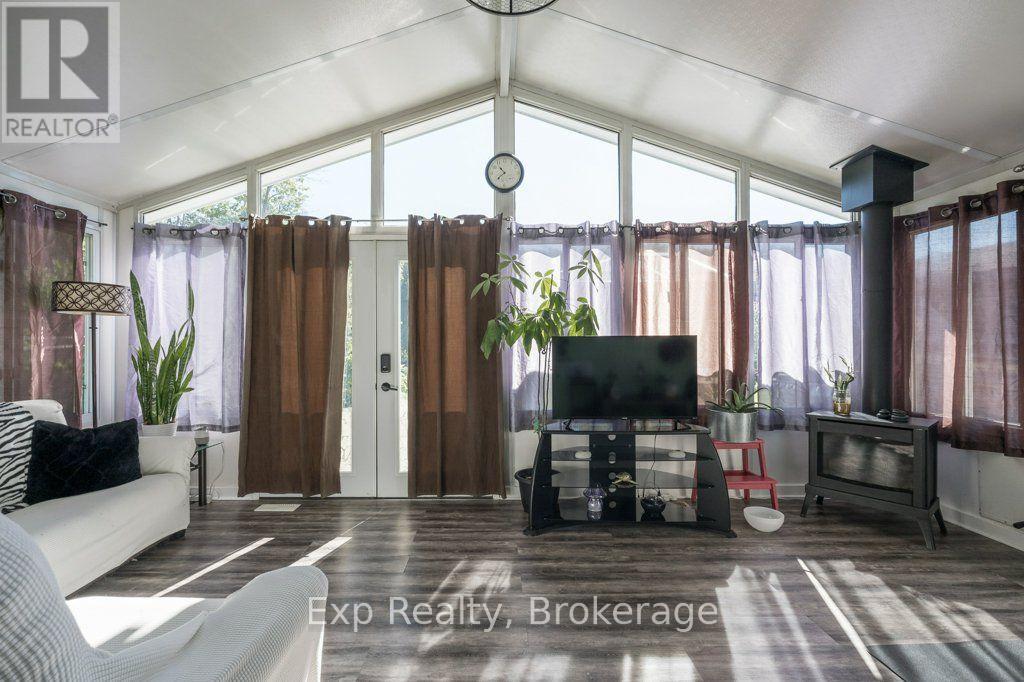 156 CEDAR DRIVE - 18