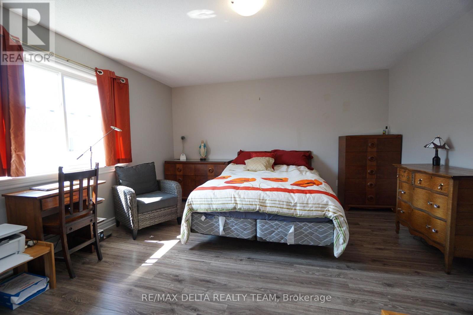 92 BELLWOOD DRIVE - Image 24