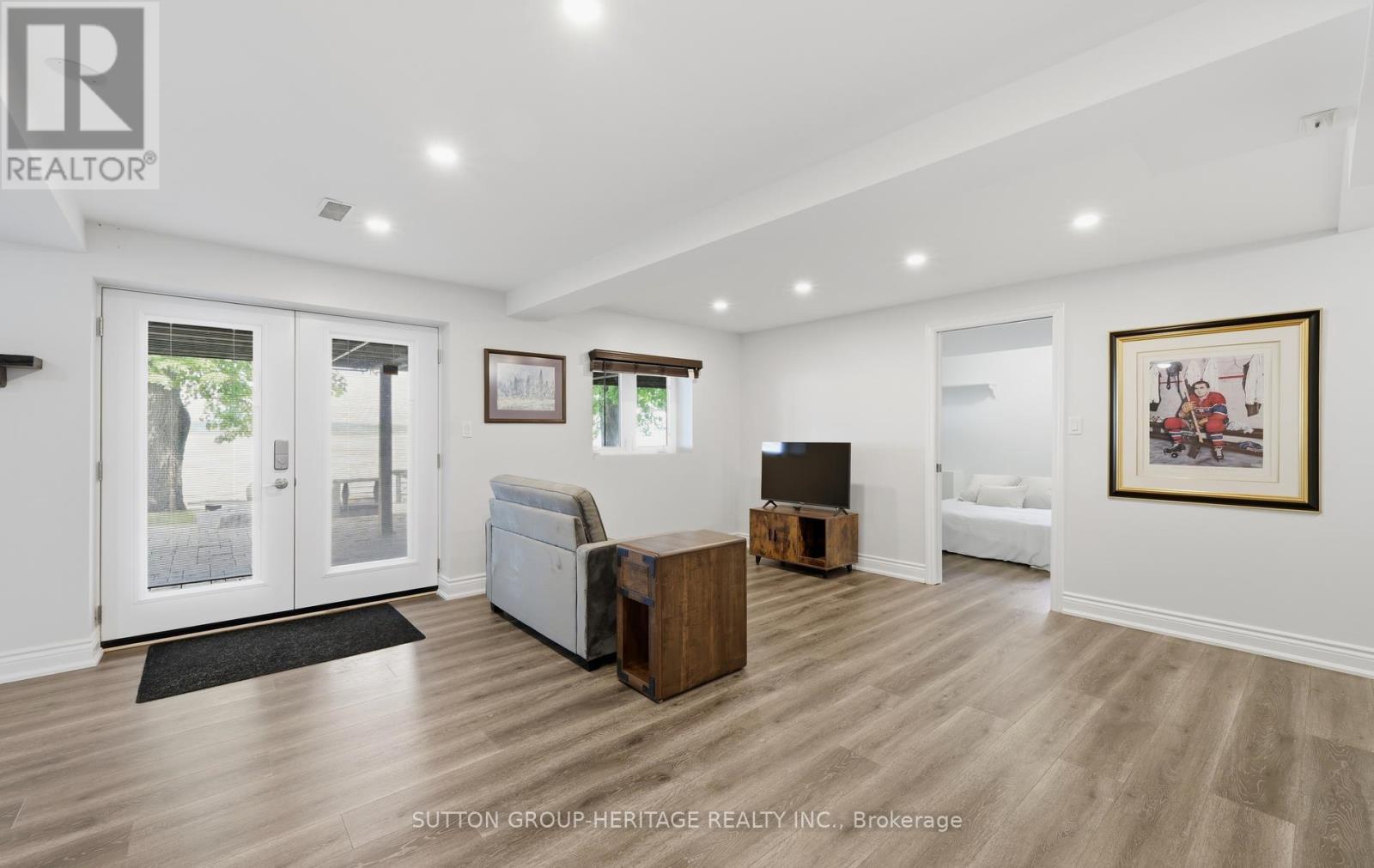 62 LAKESIDE BEACH ROAD - Image 29