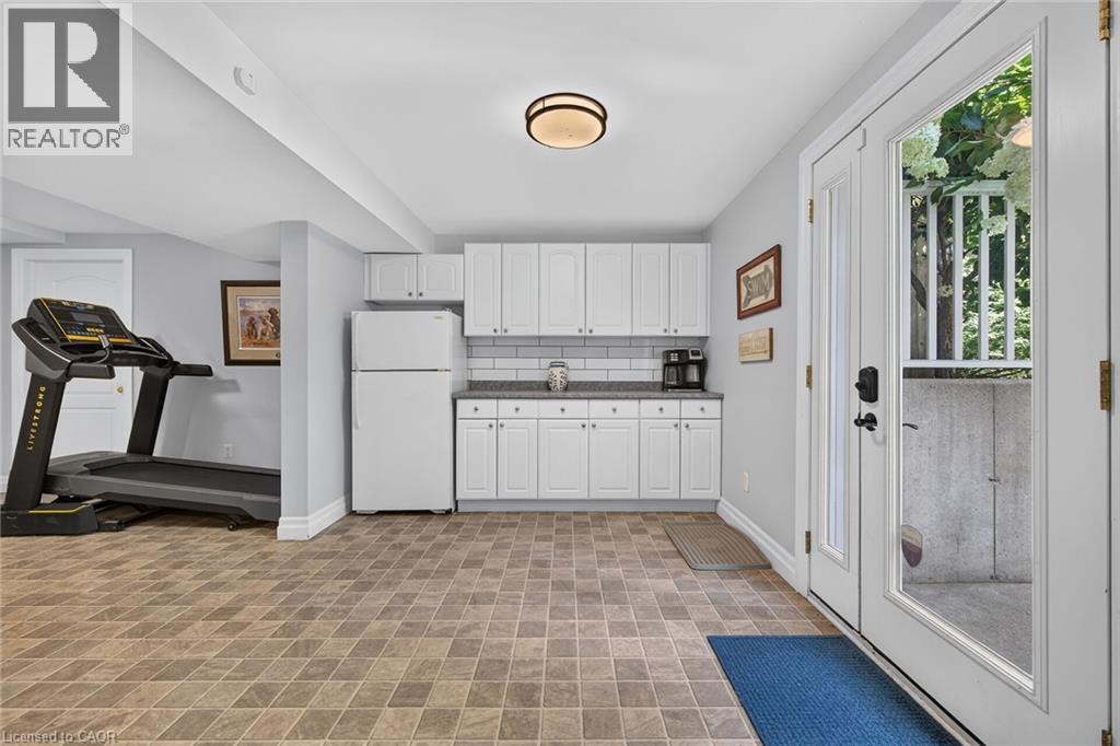 3 FOREST GLEN Court - Image 39