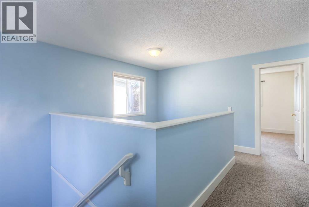 412 Springbank Place SW - 22