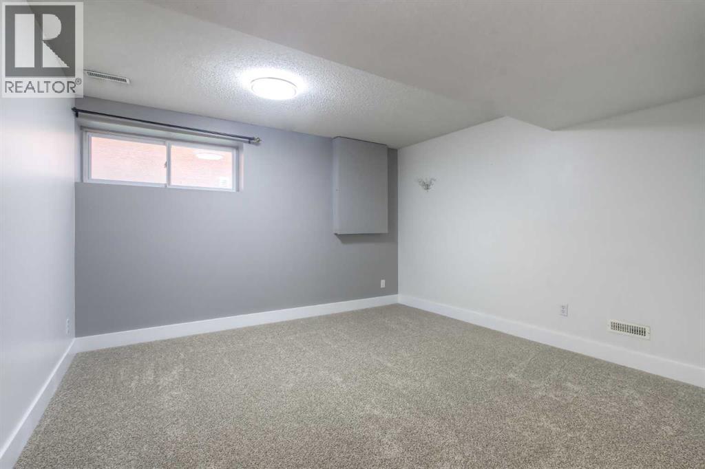 412 Springbank Place SW - Image 39