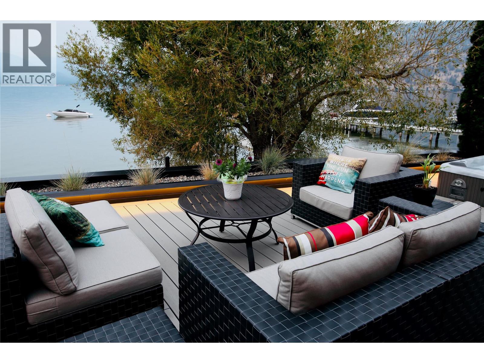 8615 Okanagan Landing Road - 57
