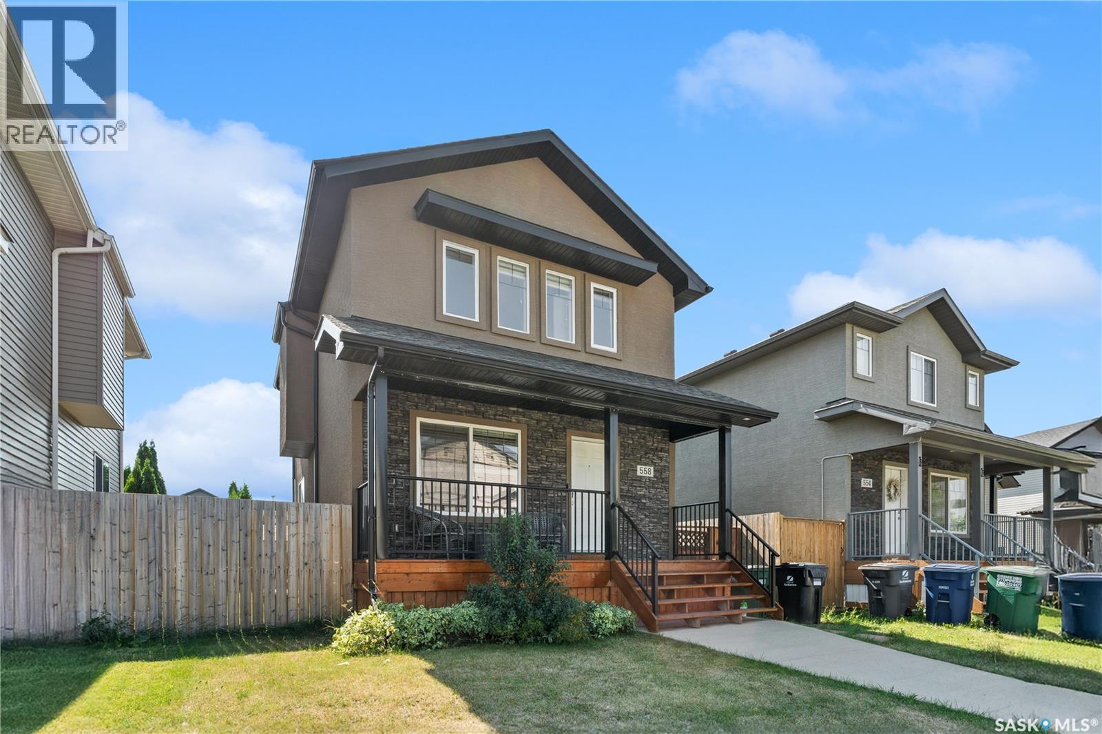 558 Geary CRESCENT - 5