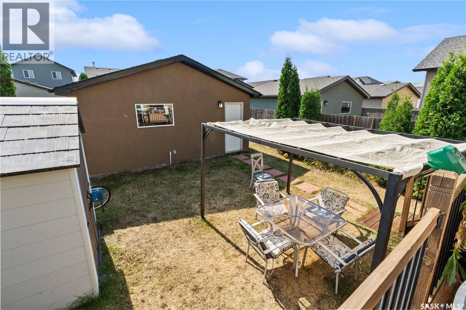 558 Geary CRESCENT - 53