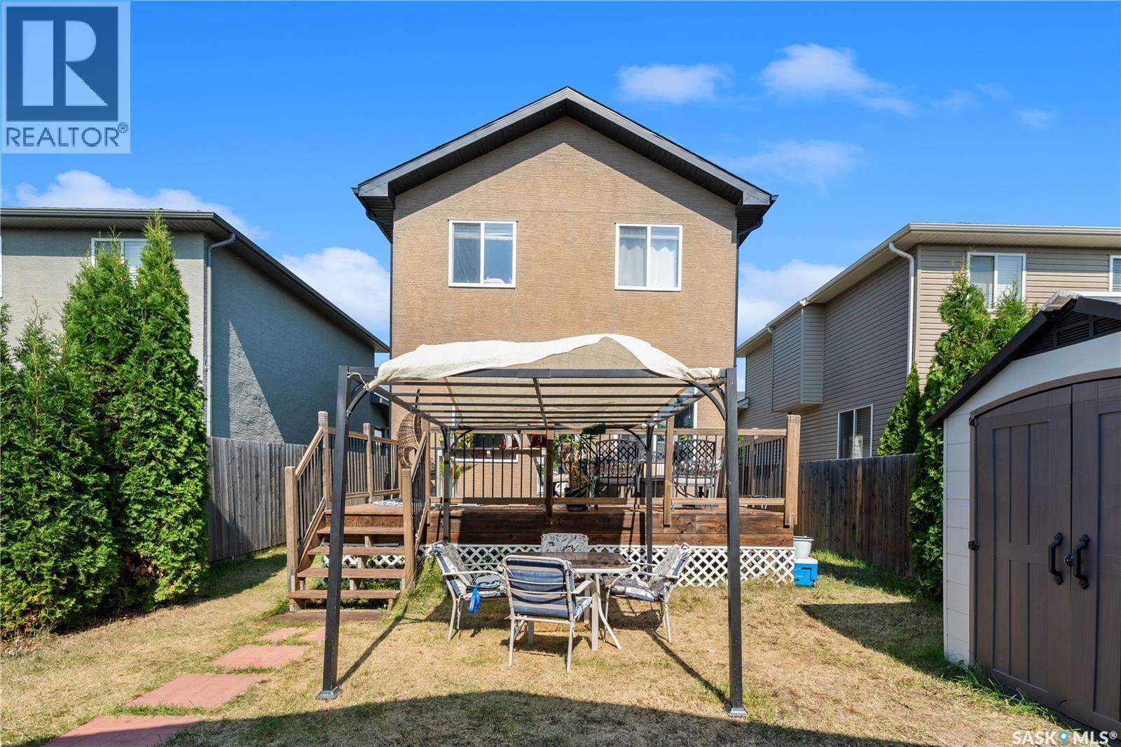 558 Geary CRESCENT - Image 59