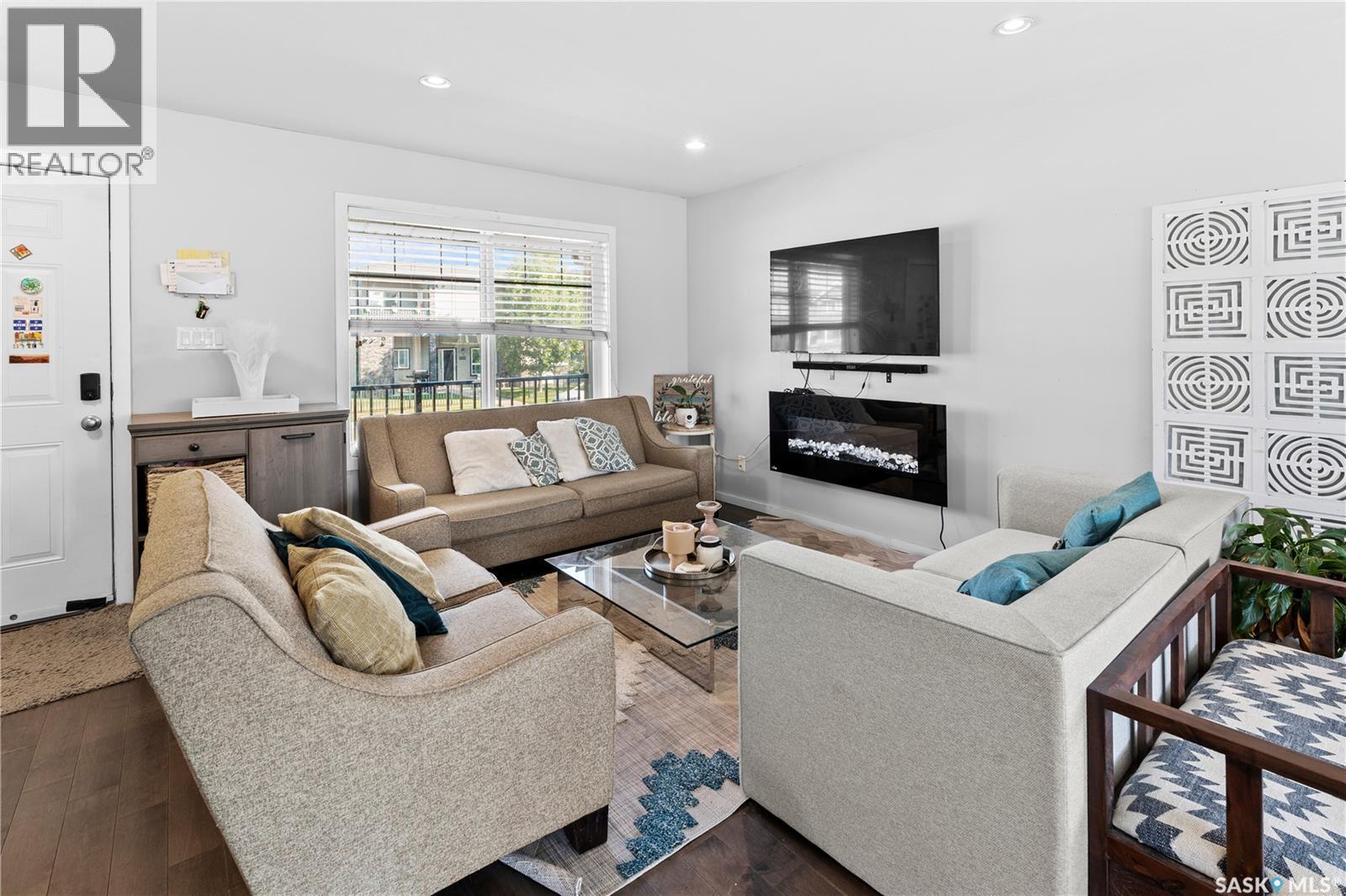 558 Geary CRESCENT - 9