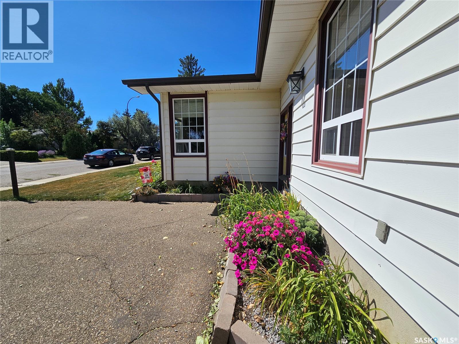 381 Allen DRIVE - 2