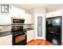 5604 28a, Camrose, AB T4V1T2 Photo 15