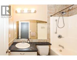 5604 28a, Camrose, AB T4V1T2 Photo 23