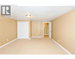 5604 28a, Camrose, AB T4V1T2 Photo 34