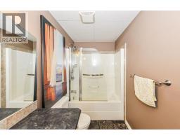 5604 28a, Camrose, AB T4V1T2 Photo 35