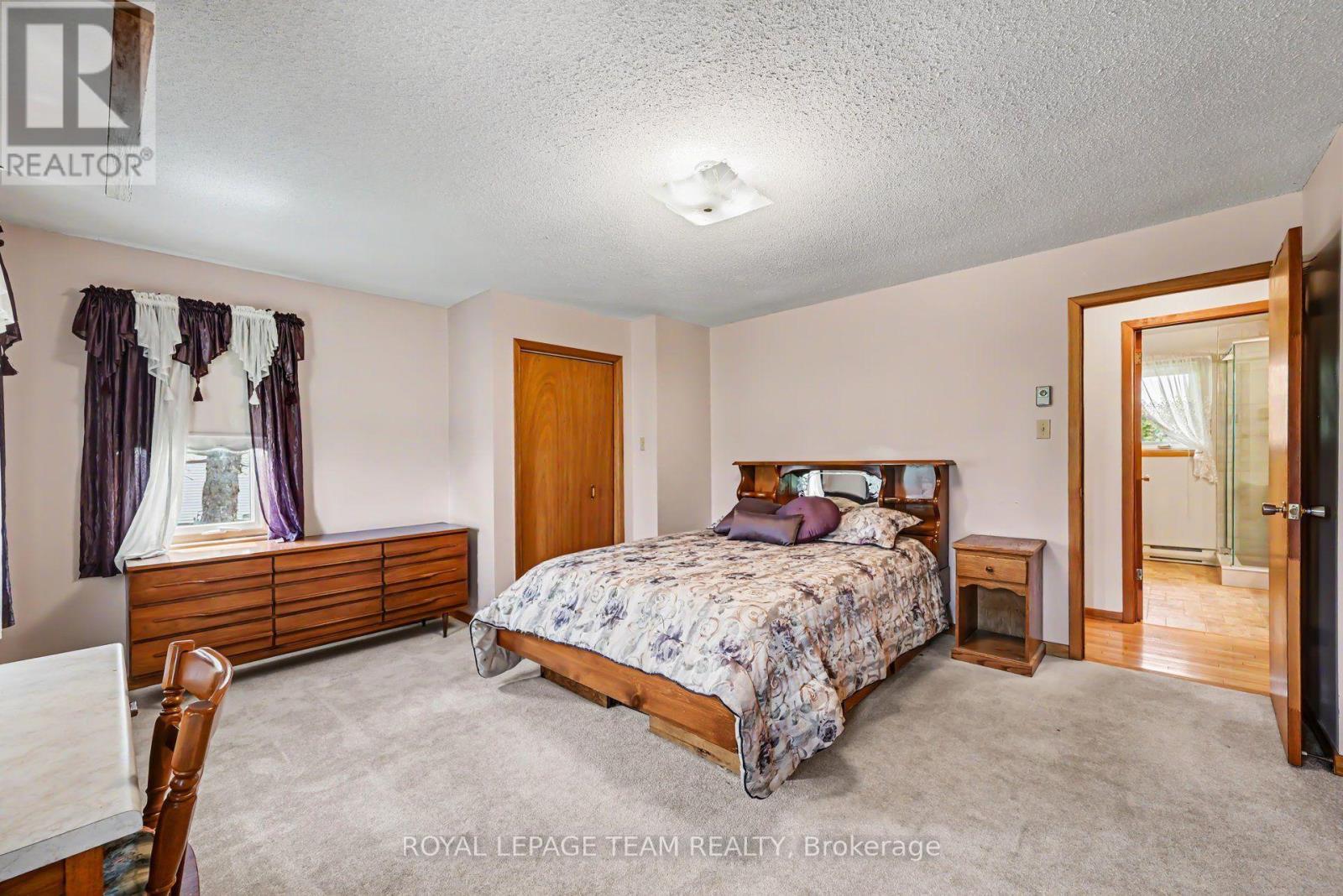 5630 SAVER ROAD - 15