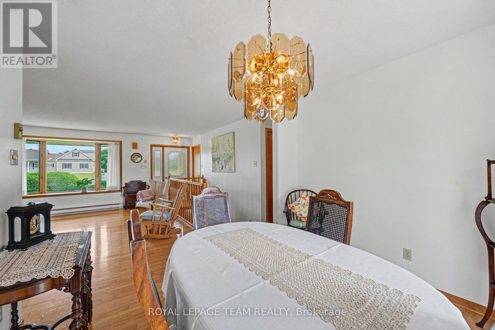 5630 SAVER ROAD - 9