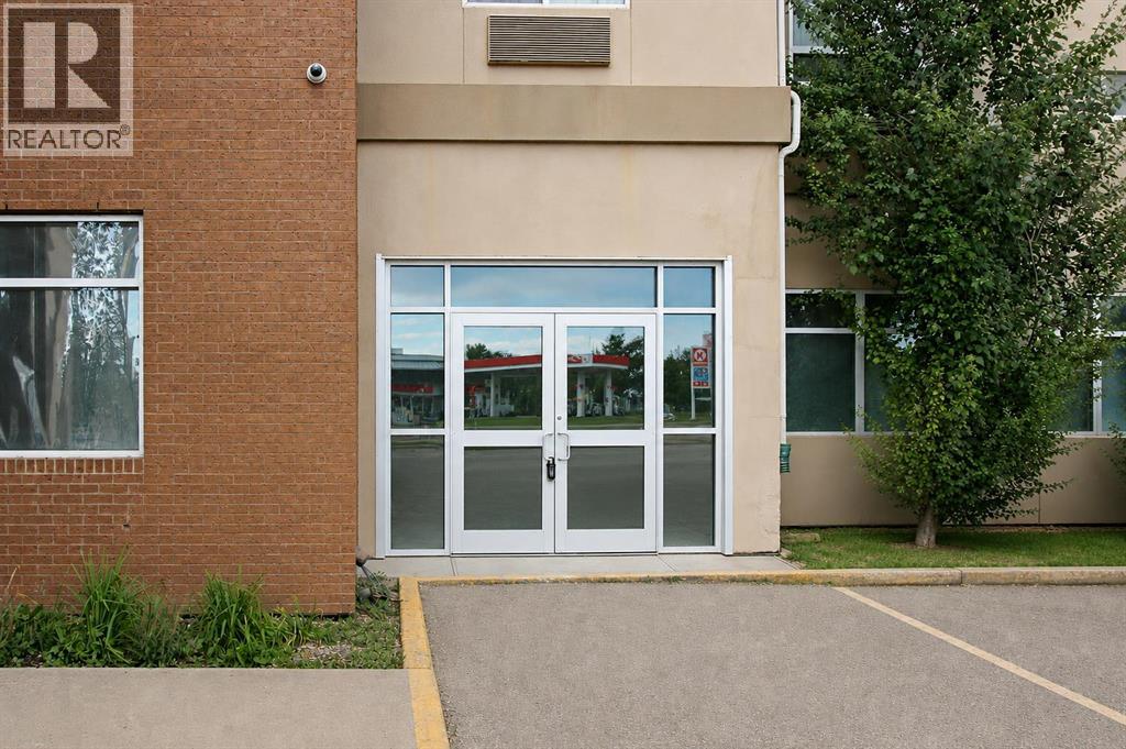 8200 Franklin Avenue, Fort McMurray