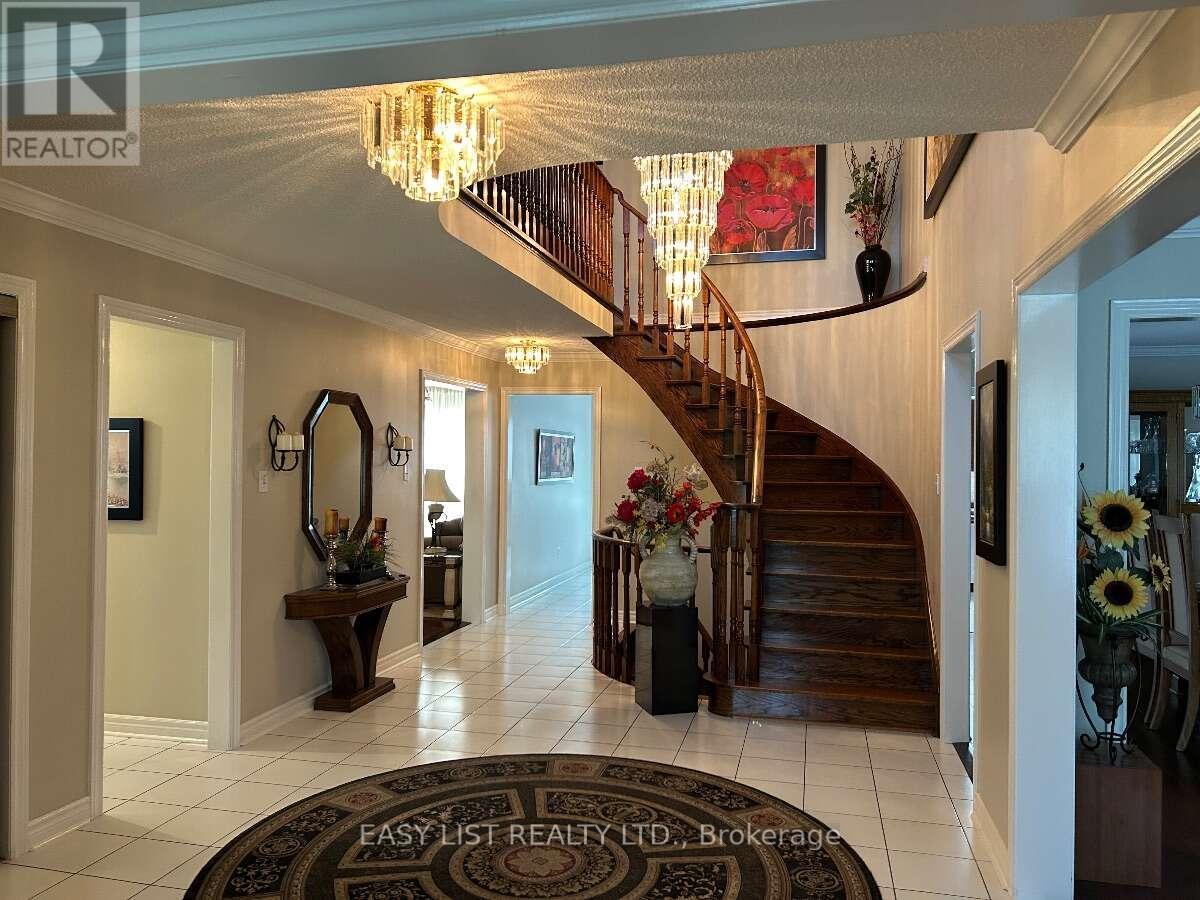 14 GAS LIGHT CRESCENT - 2