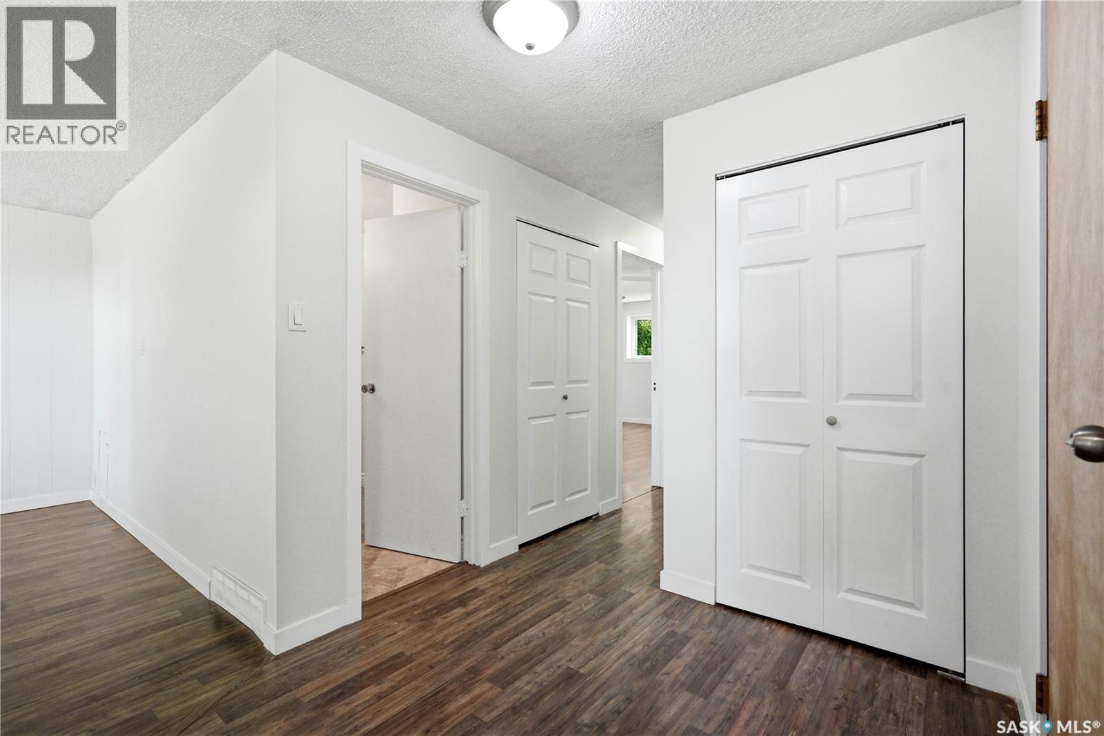 2525 McPherson AVENUE - 17