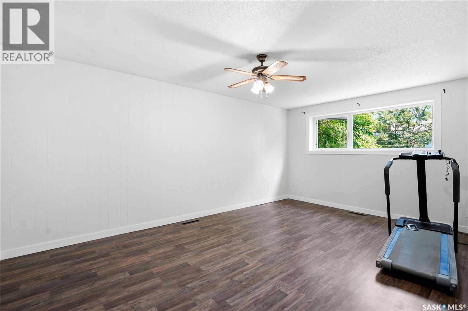 2525 McPherson AVENUE - 20